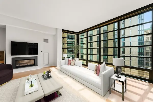 580 Washington St #8C, Boston, MA 02111