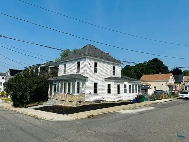 159 Ludlam St, Lowell, MA 01850 - #2