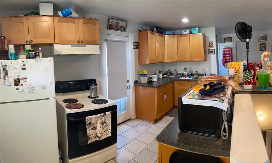 40 Ames St, Springfield, MA 01104 - #2