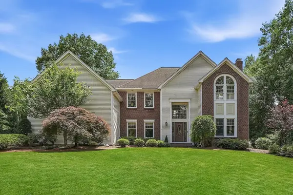 6 Nokomis Way, Natick, MA 01760