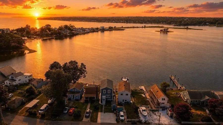 158 Ocean View, Swansea, MA 02777 - #2