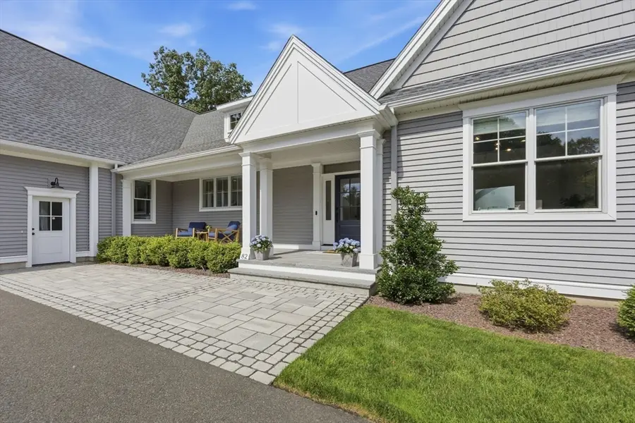 82 Churchill Dr, Longmeadow, MA 01106 - #3