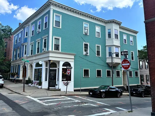 54 High Street, Boston, MA 02129