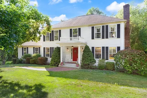 28 Thompson Dr, Sudbury, MA 01776