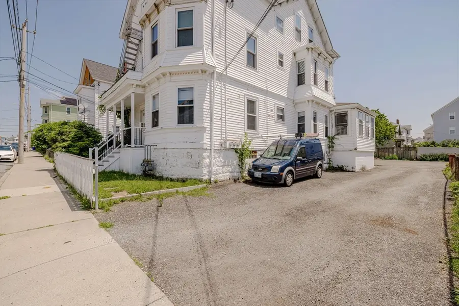 154 Mott St, Fall River, MA 02721 - #2