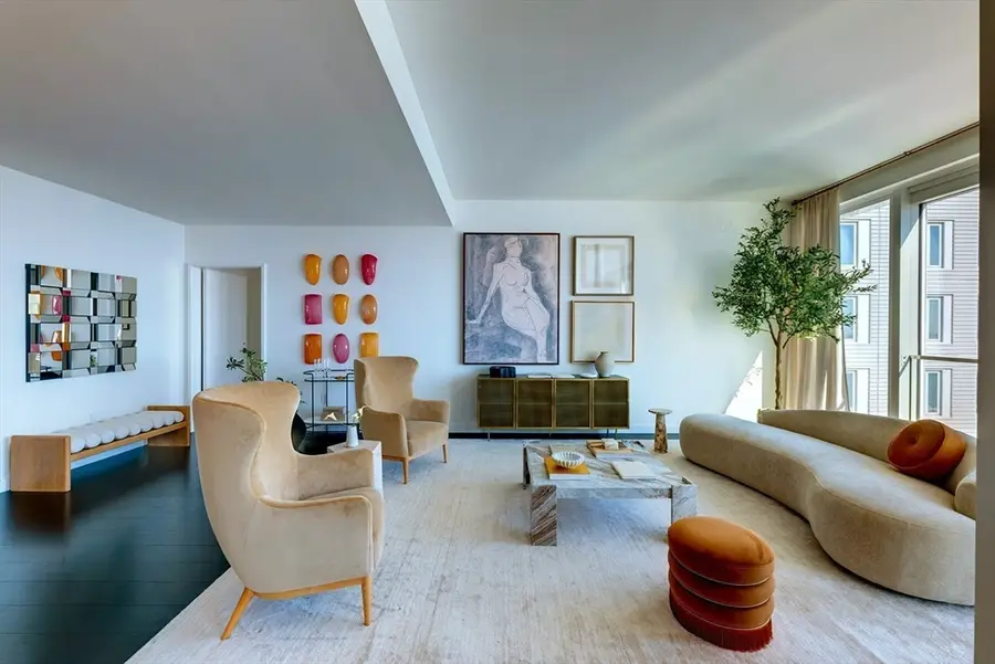 150 Seaport Blvd #PH2C, Boston, MA 02210 - #2