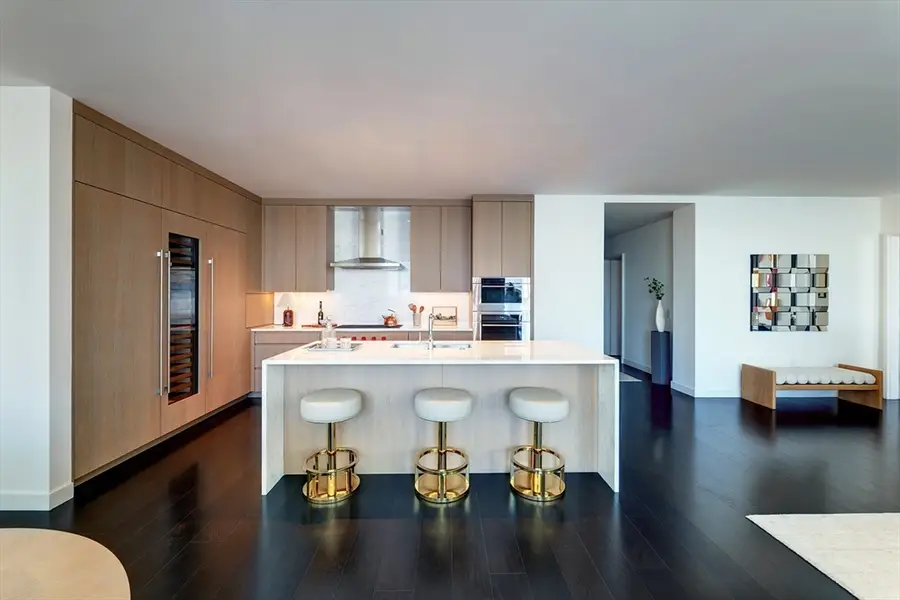 150 Seaport Blvd #PH2C, Boston, MA 02210 - #3