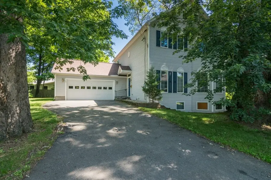 62 Fairview Ave, Northampton, MA 01060 - #2