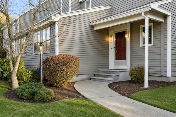 43 Brickett Hill Circle #43, Haverhill, MA 01830