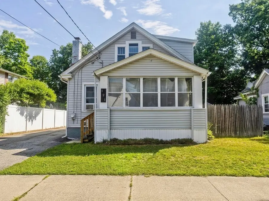 121 Dorset Street, Springfield, MA 01008 - #2