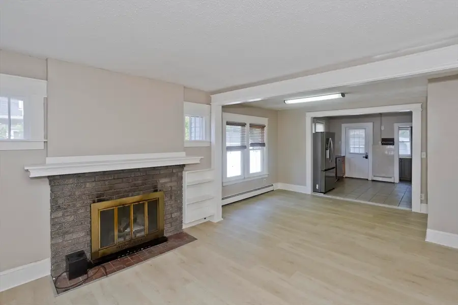 121 Dorset Street, Springfield, MA 01008 - #3