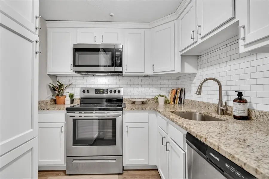 33 Lodgen Court #1F, Malden, MA 02148 - #3