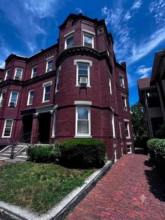38 Moreland St #1, Boston, MA 02119