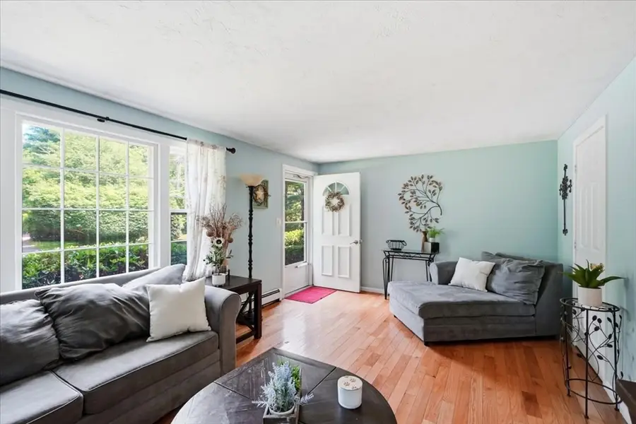 30 Bartlett St #30, Northborough, MA 01532 - #3