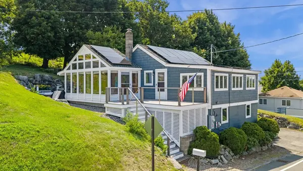 21 North Ridge Rd, Ipswich, MA 01938