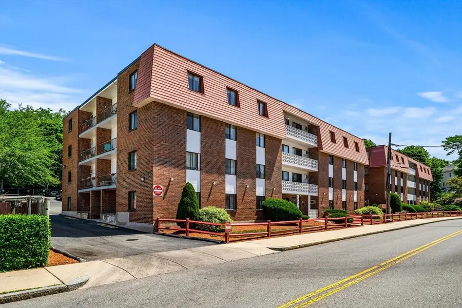 141 Pierce St #12, Malden, MA 01850 - #2