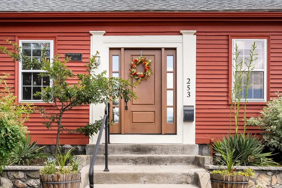 253 High St, Medford, MA 02155 - #2