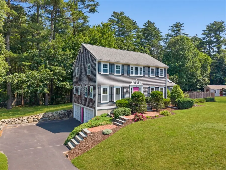 45 Tilden Ln, Hanover, MA 02339 - #3