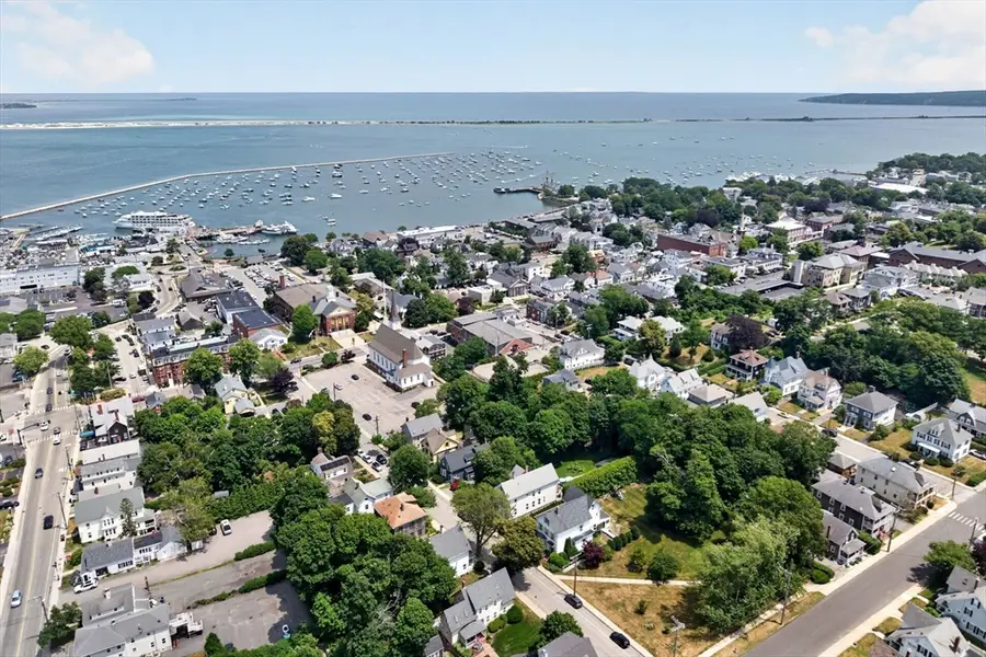15 Vernon St, Plymouth, MA 02360 - #2