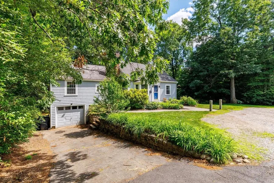46 Bancroft Rd, Holden, MA 01520 - #2