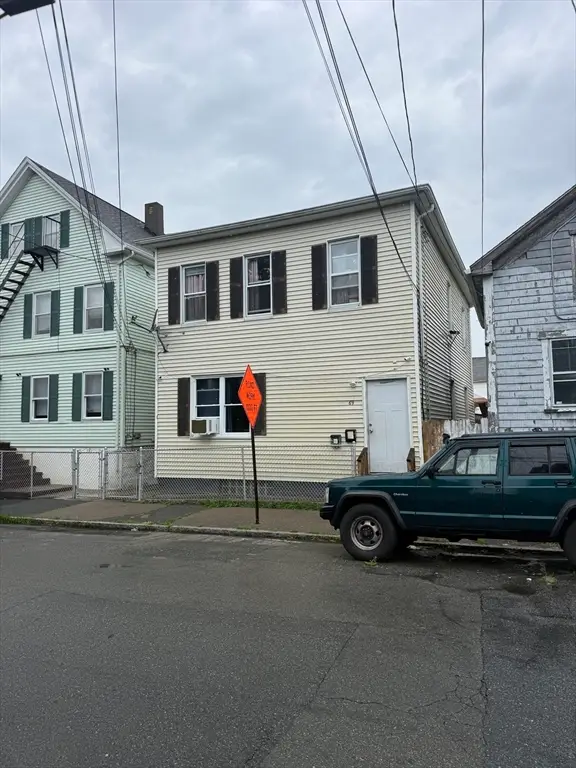 69 Delano St, New Bedford, MA 02744