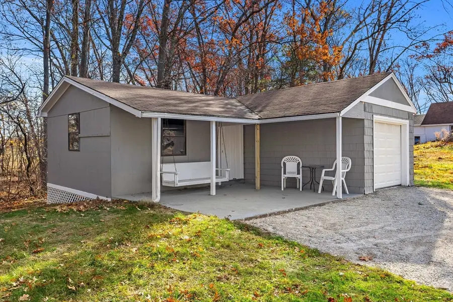 16 Jeanne Darc St, Lowell, MA 01854 - #2