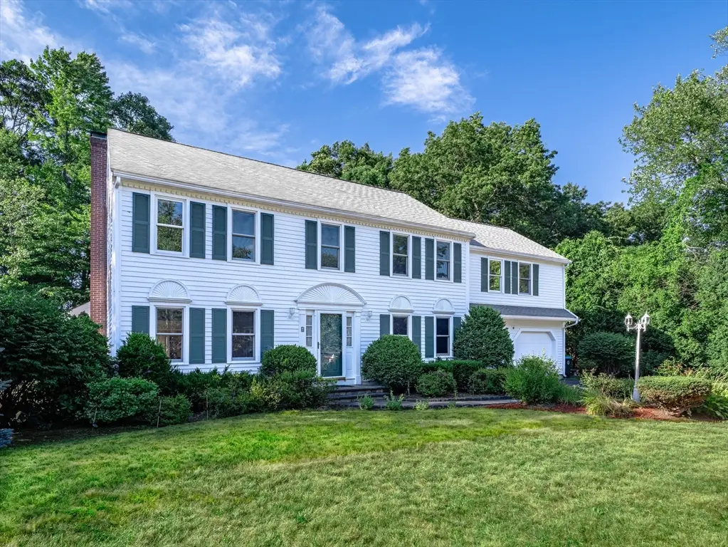 4 Flint Meadow Ln, Shrewsbury, MA 01545 - #1