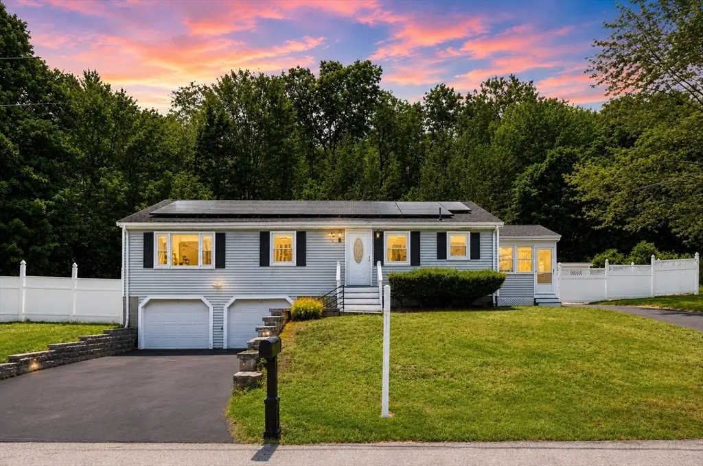 95 Lillian Ter, Dracut, MA 01826 - #1