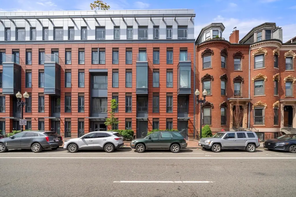 691 Massachusetts Ave #TH102, Boston, MA 02118 - #1
