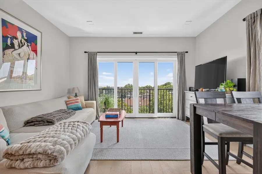 287 Maverick St #505, Boston, MA 02128 - #3