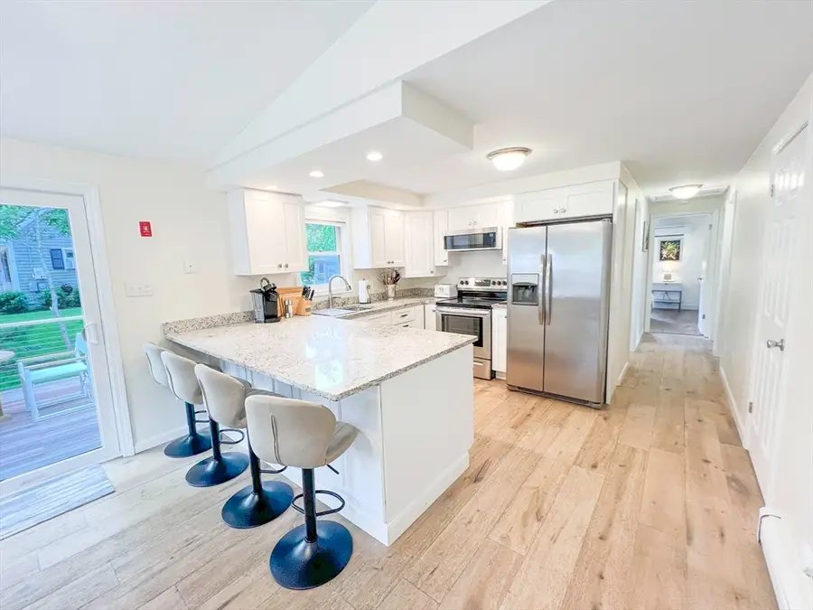 82 Pennsylvania Avenue, Oak Bluffs, MA 02557 - #3