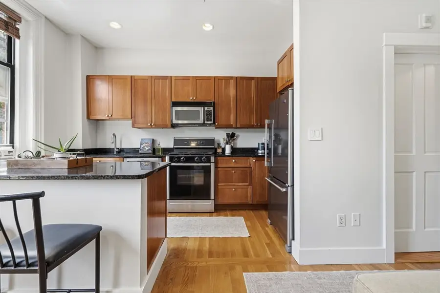 32 Yarmouth St #2, Boston, MA 02116 - #3