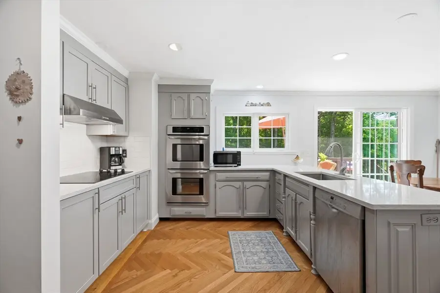 69 Oak Ave, Northborough, MA 01532 - #3