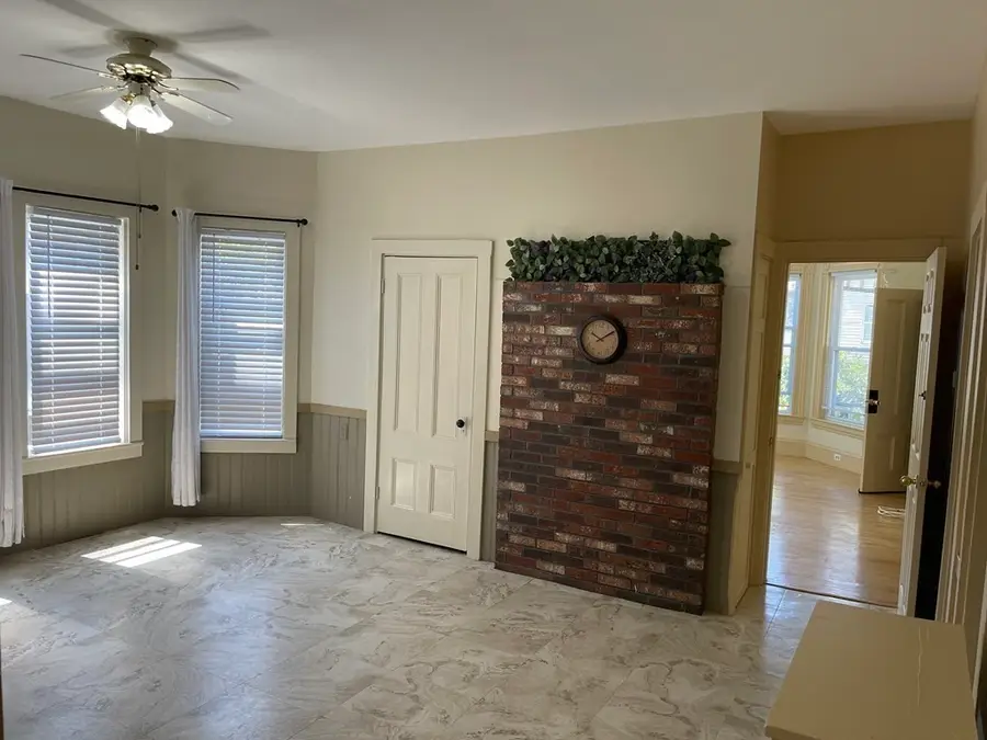 12 Third St, Brockton, MA 02301 - #3