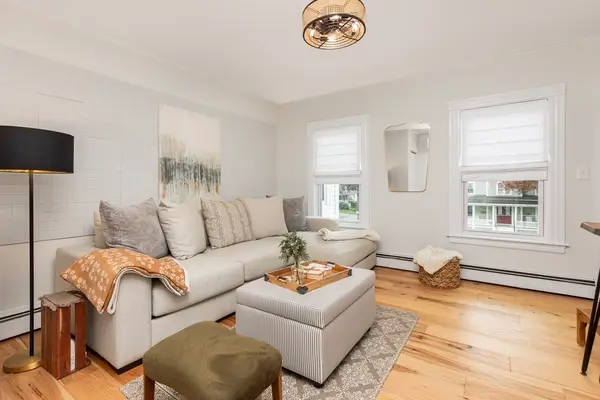 50 Whittier St #4, Andover, MA 01810