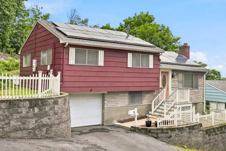 15 Burdett Rd, Lynn, MA 01904 - #2
