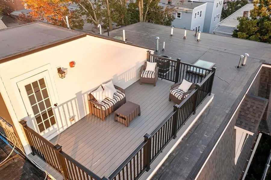 115 Thurston St #I, Somerville, MA 02145 - #3