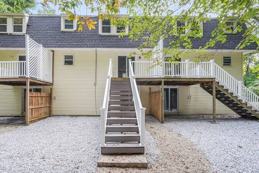 9 Debra Ln #1, Bellingham, MA 02019 - #3