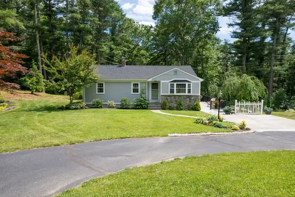 50 Spring St, Plympton, MA 02367