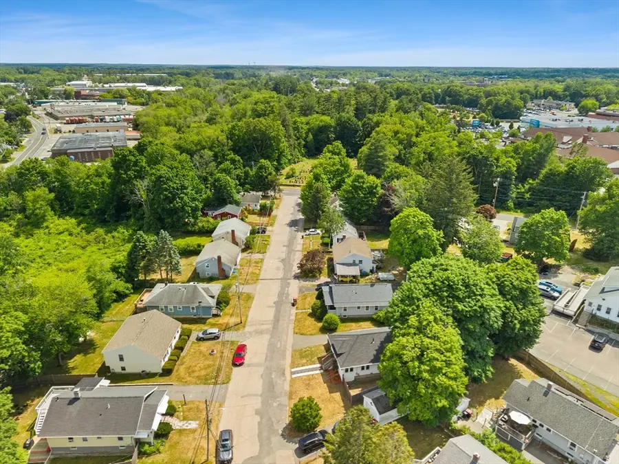 11 Shields Ave, Brockton, MA 02301 - #3
