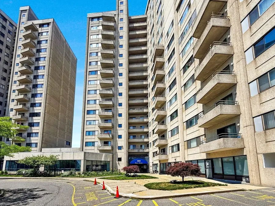 382 Ocean Ave #902, Revere, MA 02151 - #2