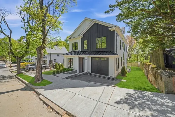28 Chandler, Newton, MA 02464