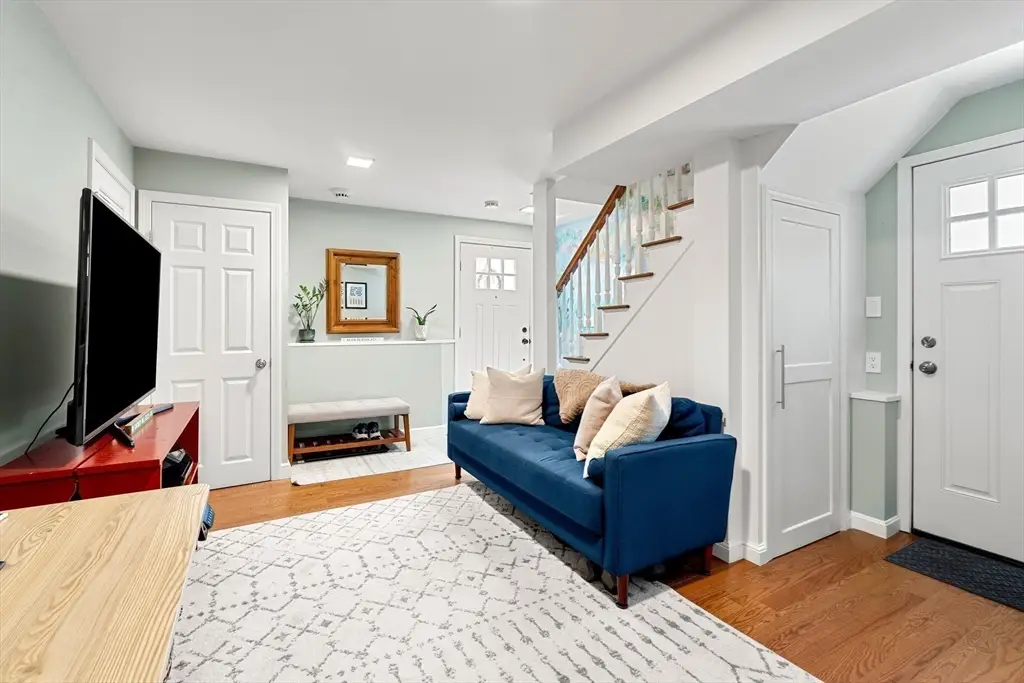 6 Colonial Court, Marblehead, MA 01945 - #1