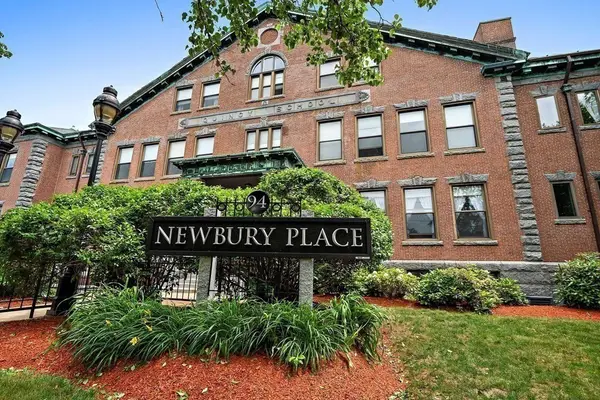94 Newbury Ave #100, Quincy, MA 02171