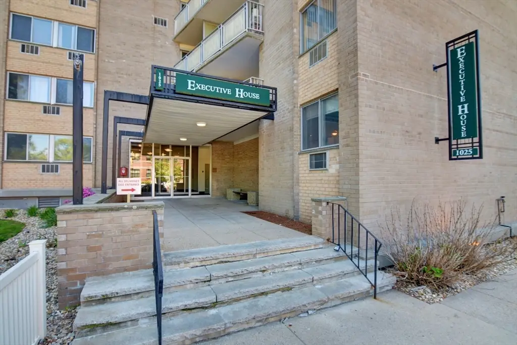 1025 Hancock St #10C, Quincy, MA 02169 - #1