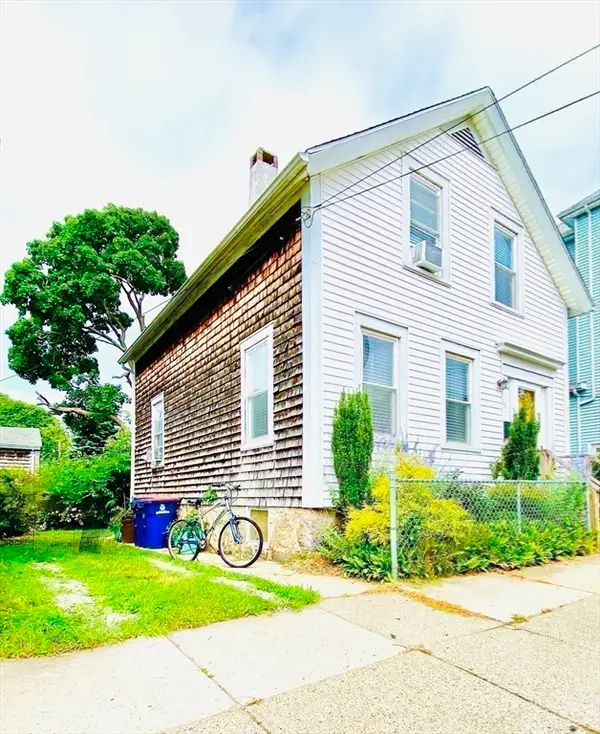 141 Ash Street, New Bedford, MA 02740