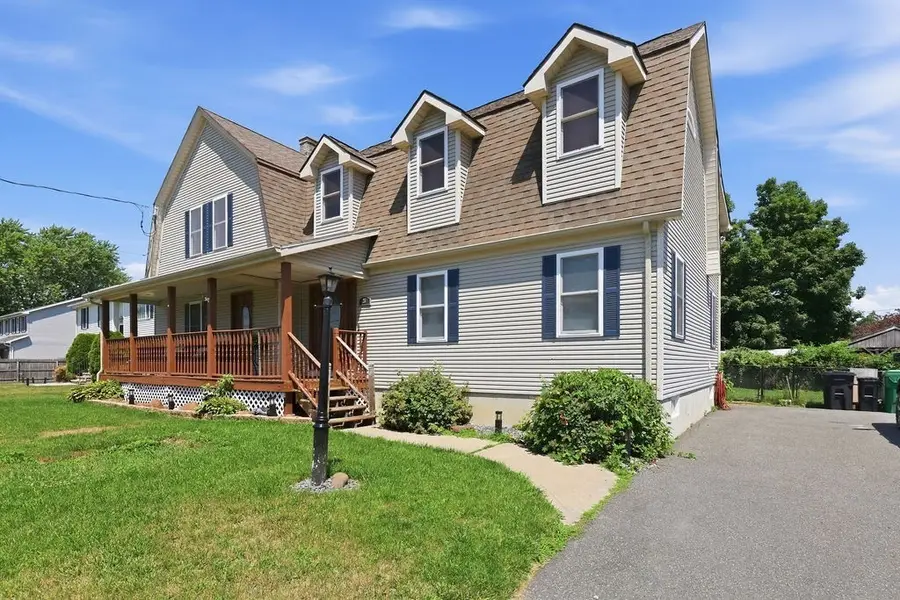 26 Paderewski Street, Chicopee, MA 01013 - #2