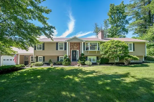 472 Central Tpke, Sutton, MA 01590