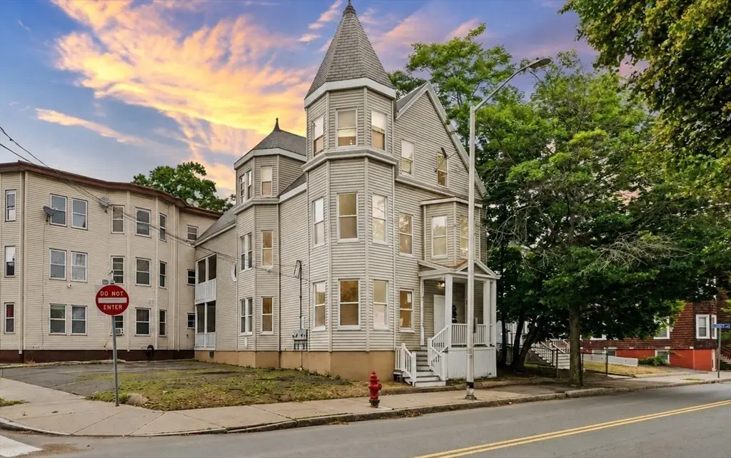 162 Washington St, Lynn, MA 01902 - #1