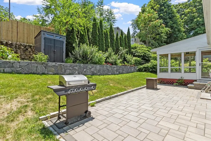 49 Lakeview Ave, Waltham, MA 02451 - #3